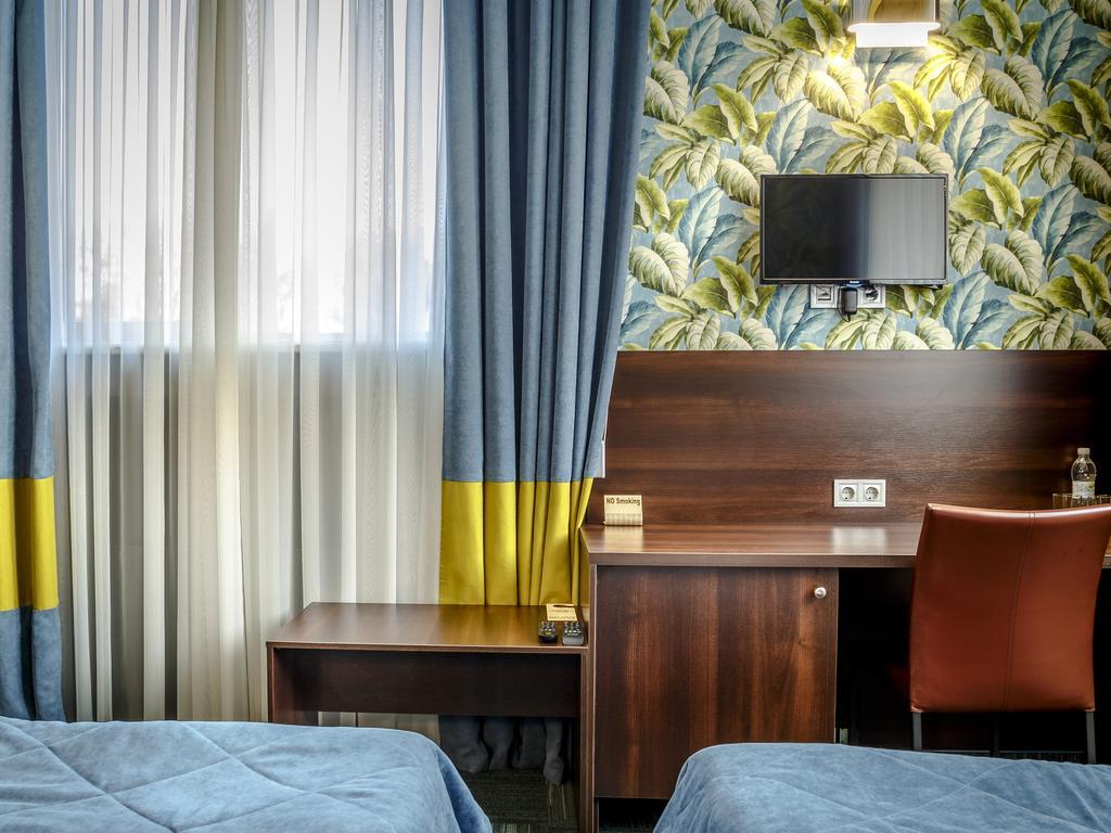 דנייפרופטרובסק Road Star Hotel מראה חיצוני תמונה
